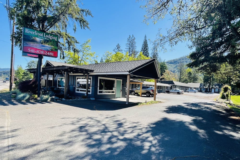 Photo of Outdoor in Shady Cove