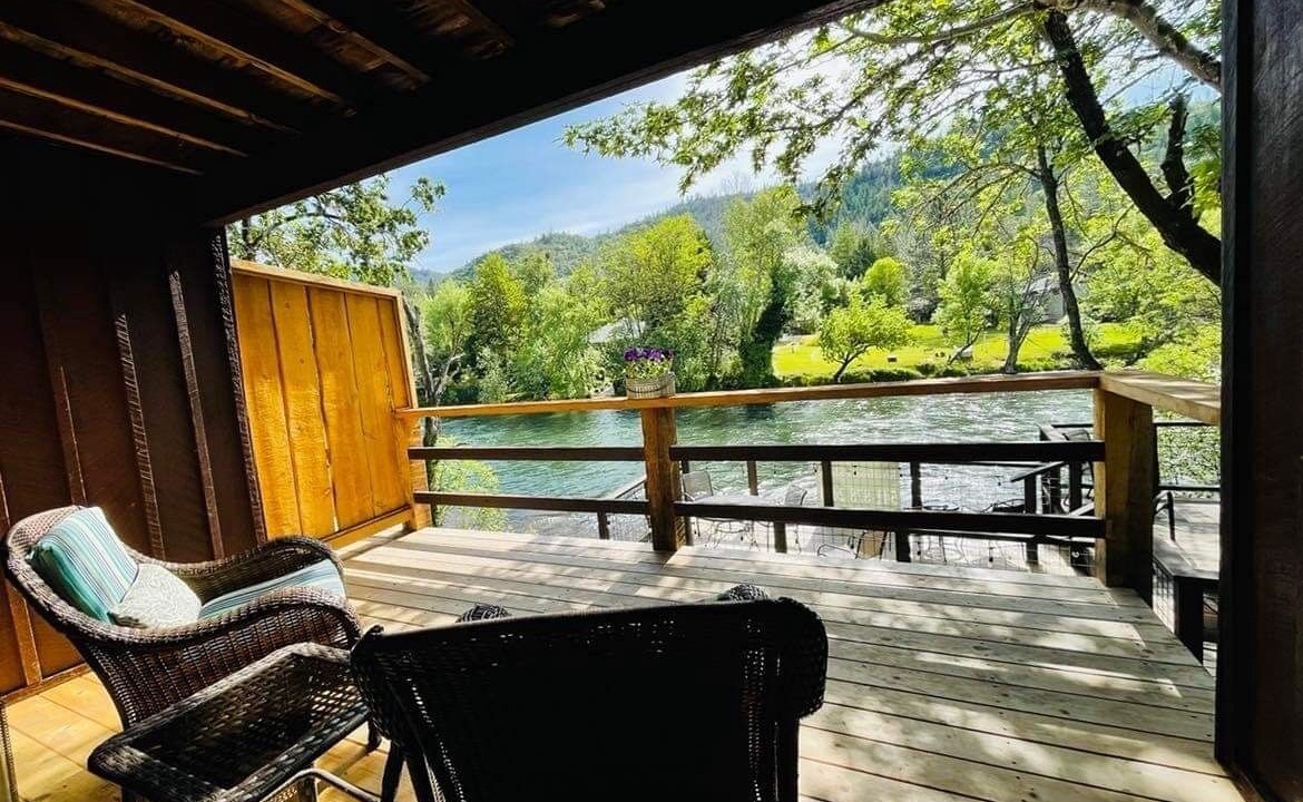 Photo of Outdoor in Shady Cove