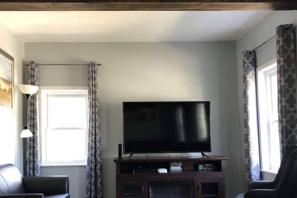 Photo of Livingroom in Port Burwell
