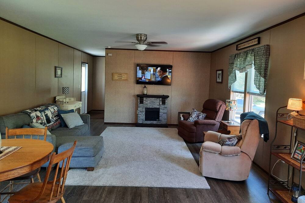 Photo of Livingroom in Cape Vincent