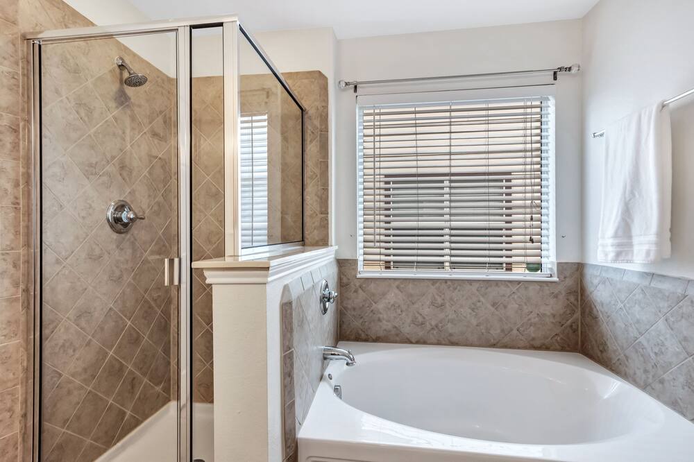 Photo of Bathroom in West Dallas