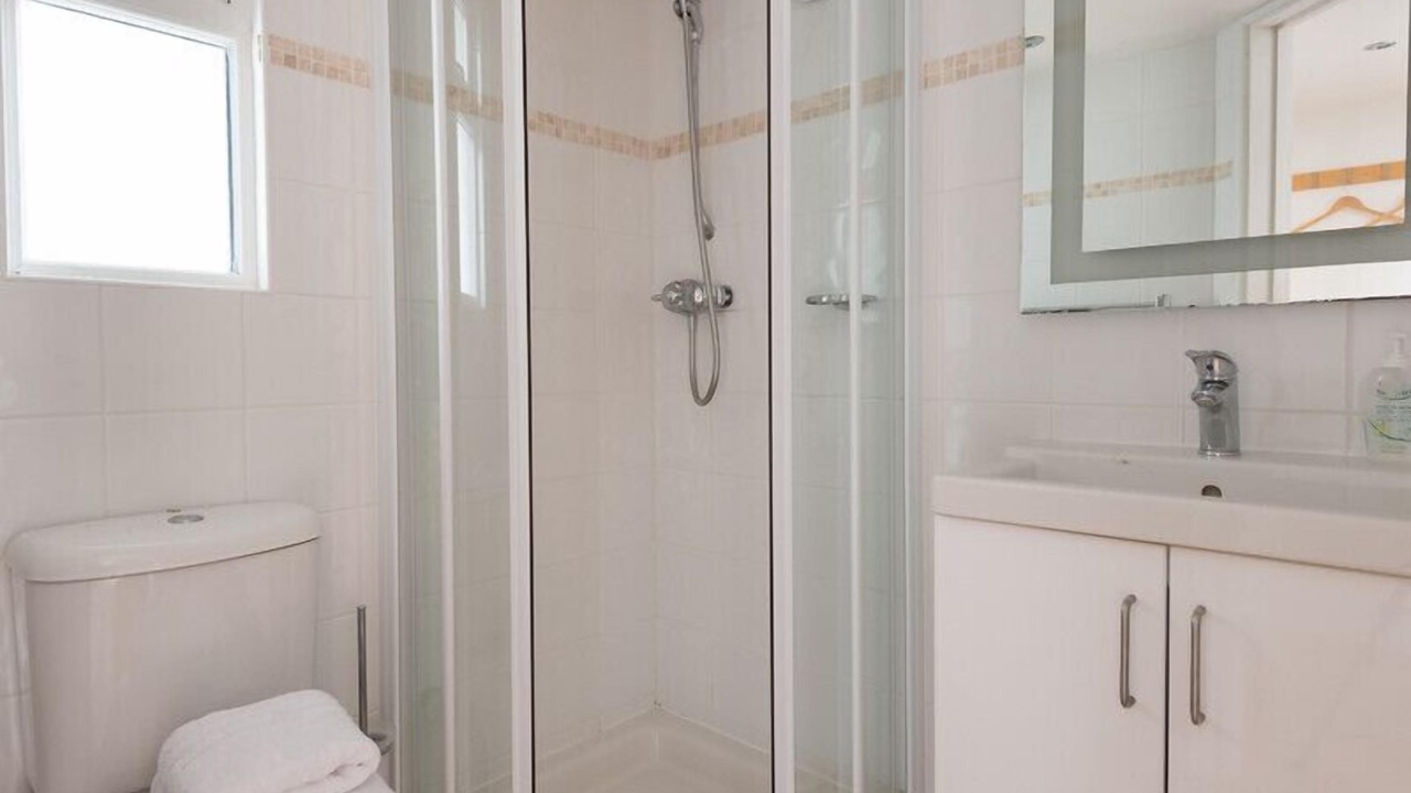 Photo of Bathroom in Rock