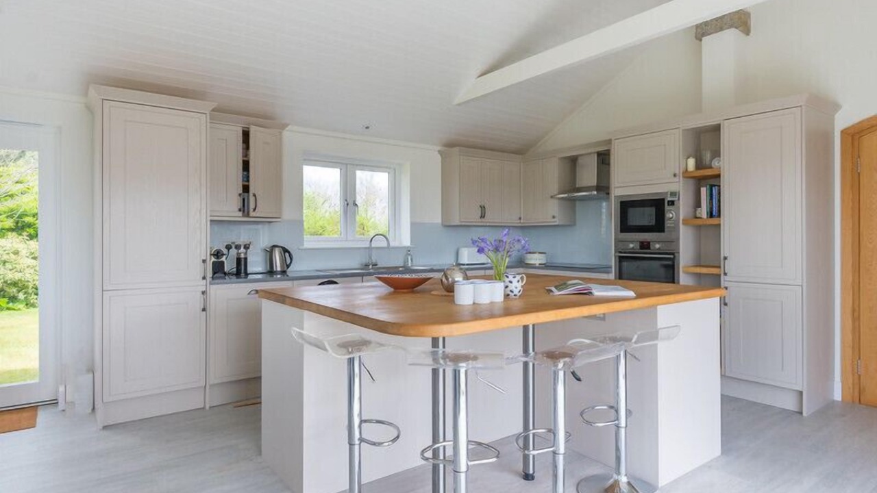 Photo of Others in Rock