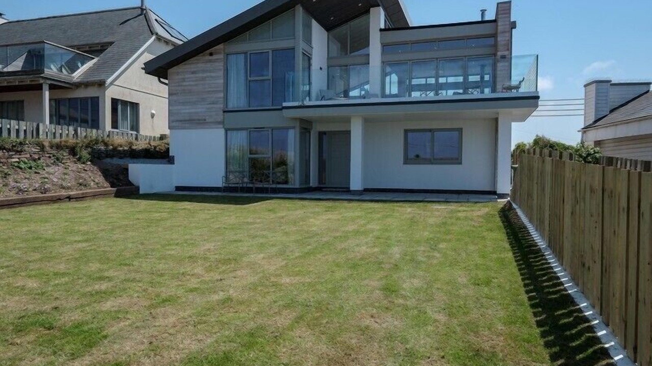 Photo of Others in Polzeath