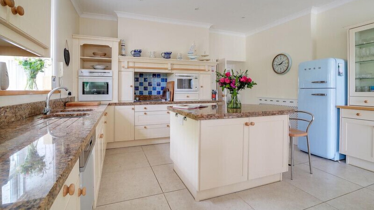 Photo of Others in Trebetherick