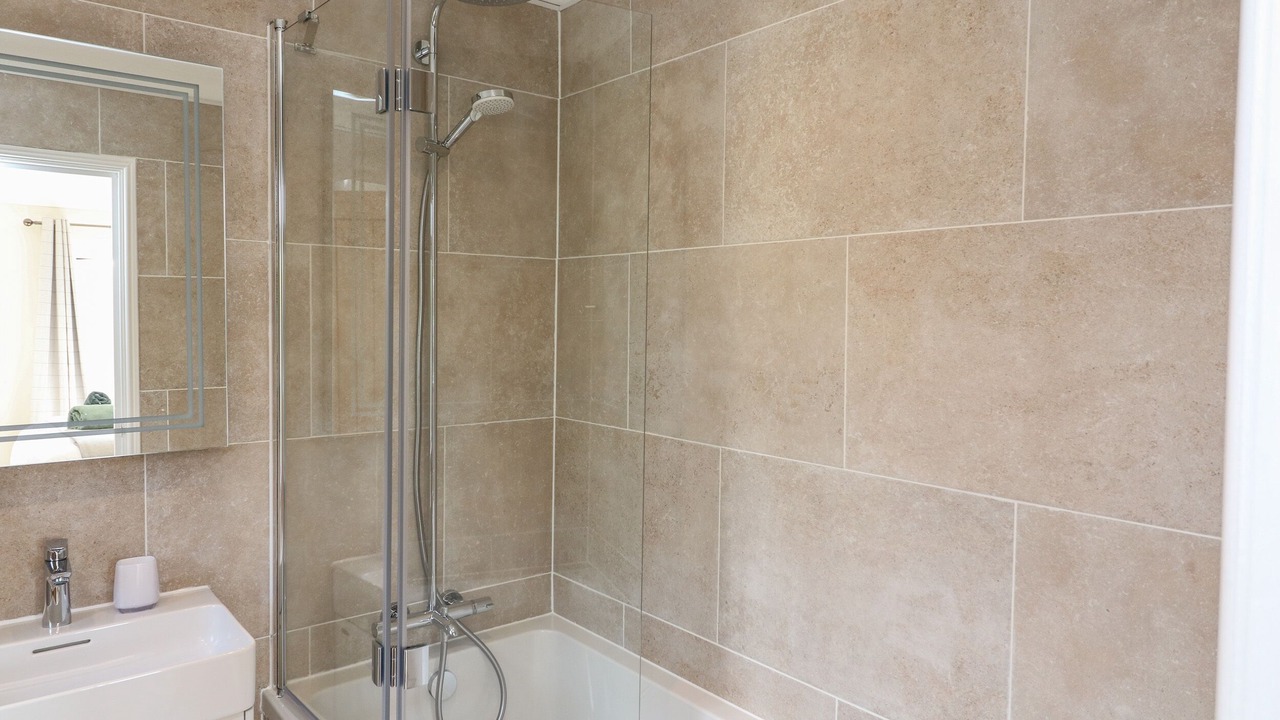 Photo of Bathroom in Thurlestone