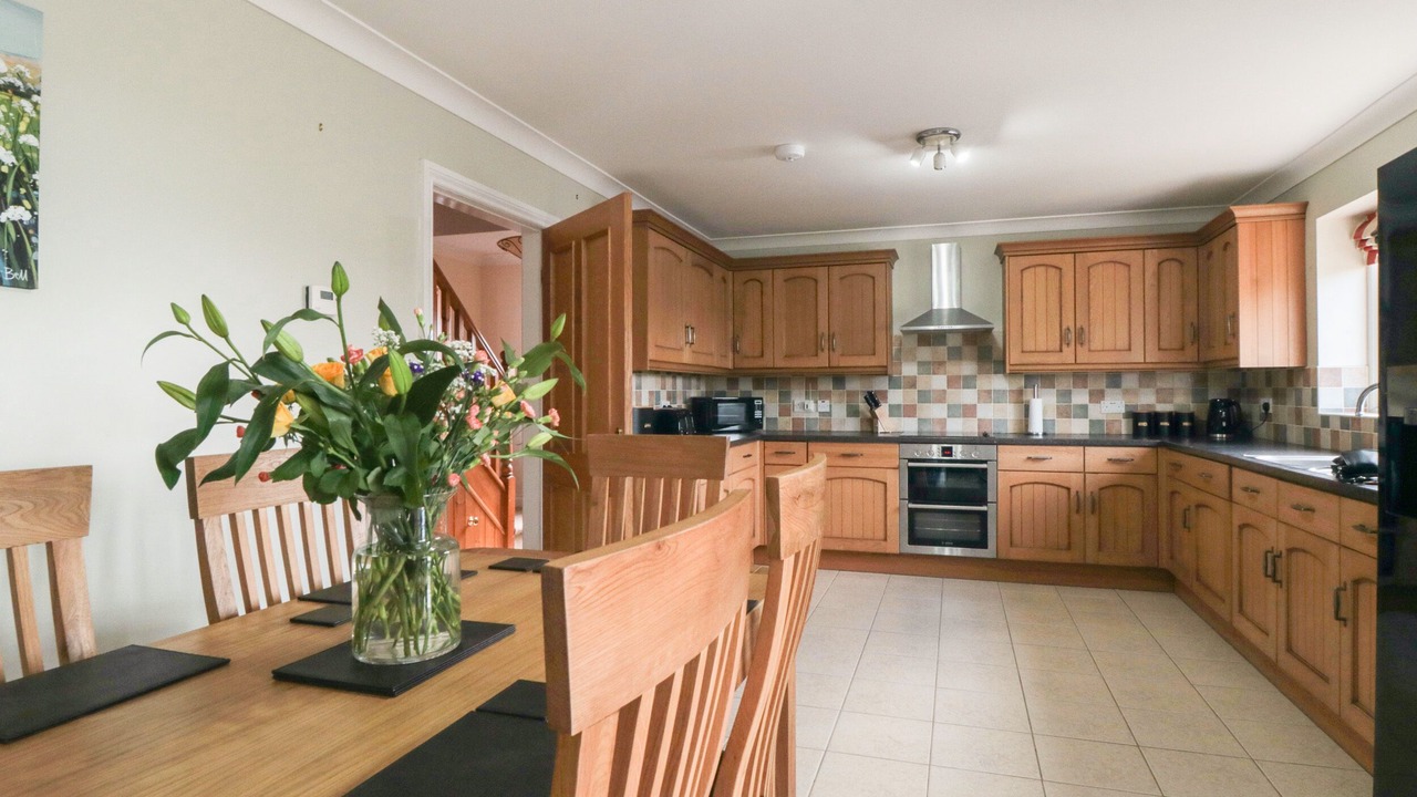 Photo of Others in Briggswath