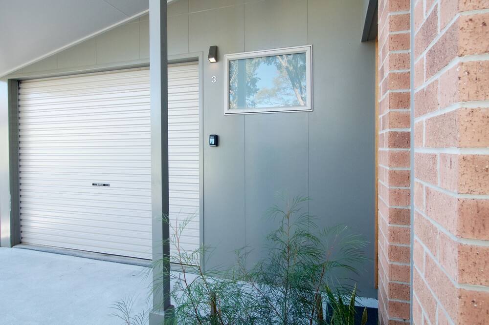 Photo of Others in Shortland