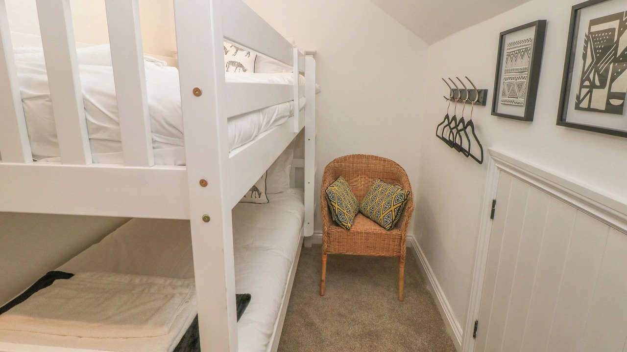 Photo of Others in Hoylandswaine