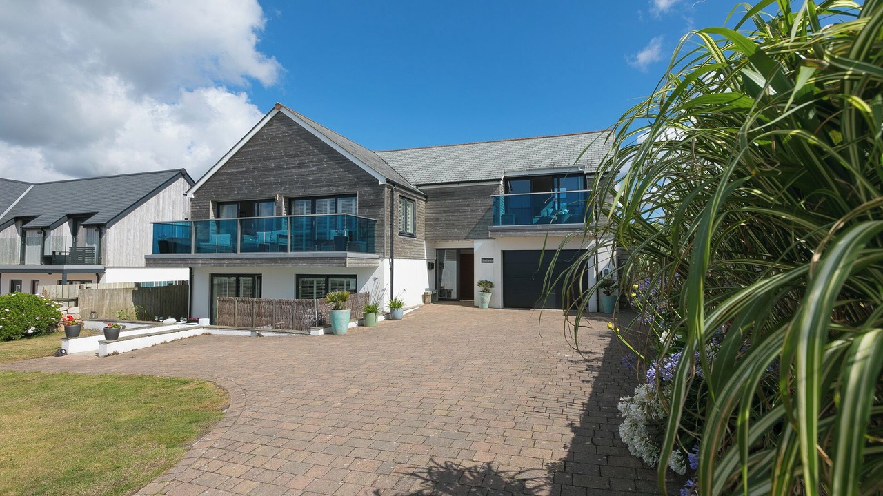 Photo of Outdoor in Praa Sands