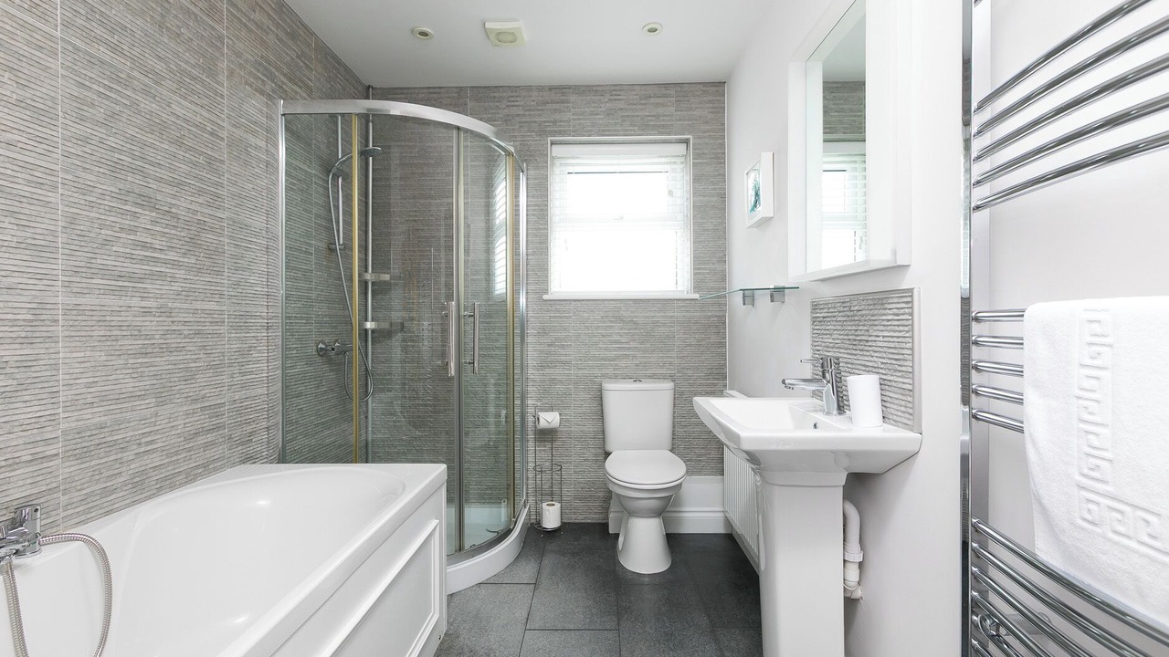 Photo of Bathroom in Praa Sands