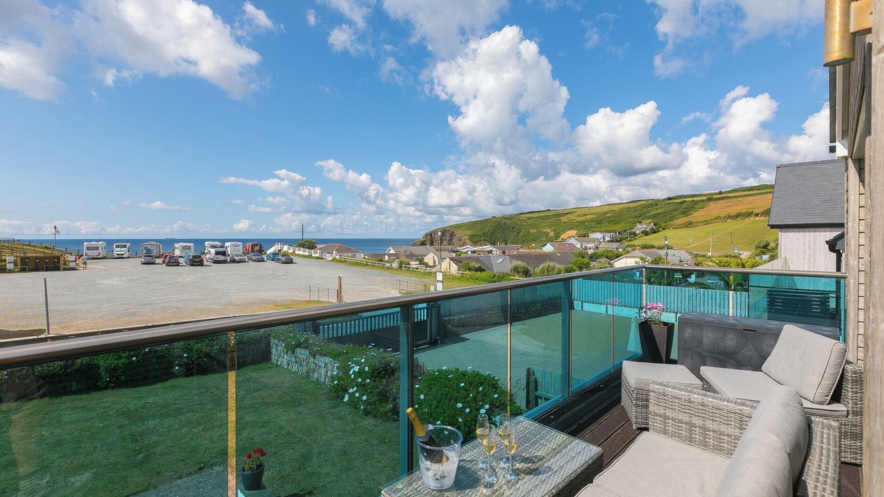 Photo of Others in Praa Sands