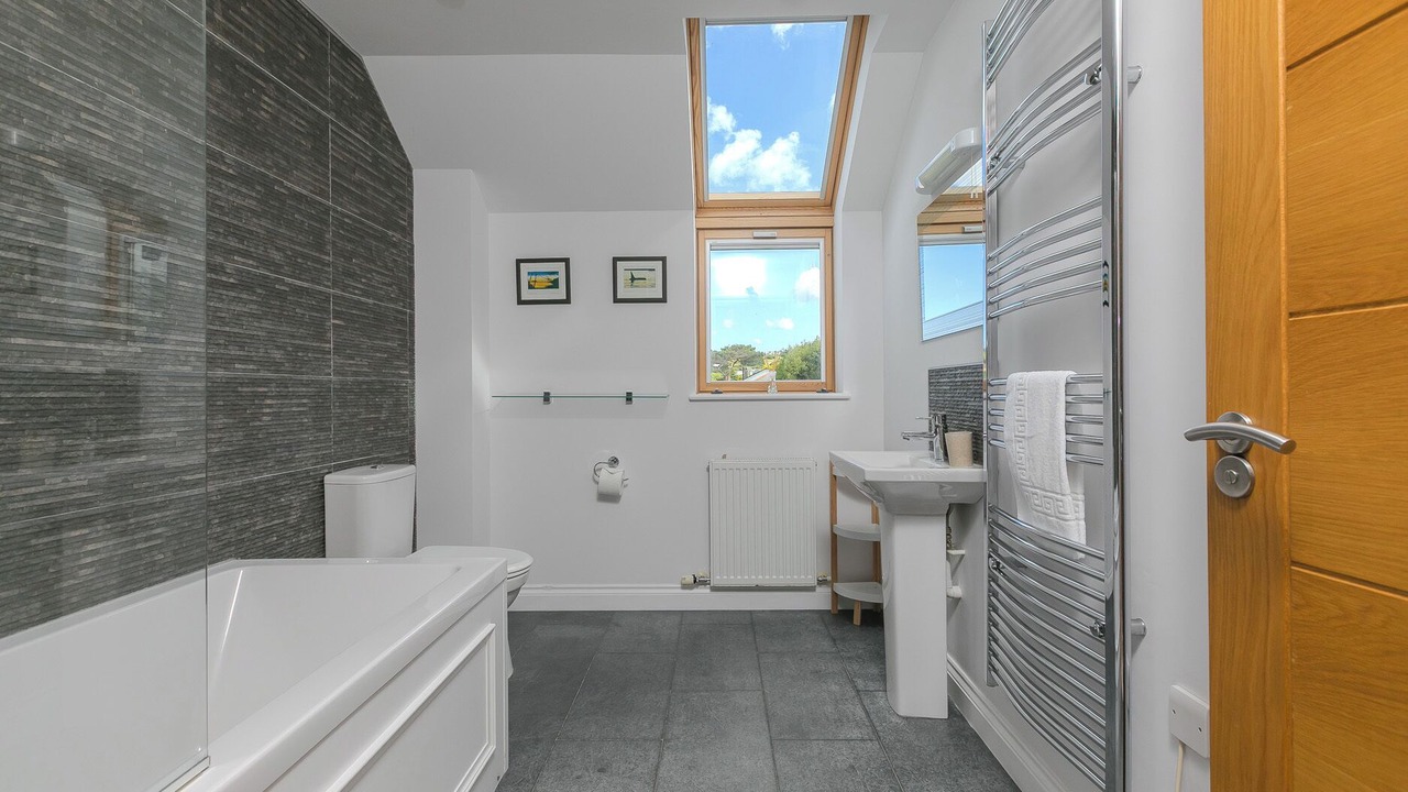 Photo of Bathroom in Praa Sands