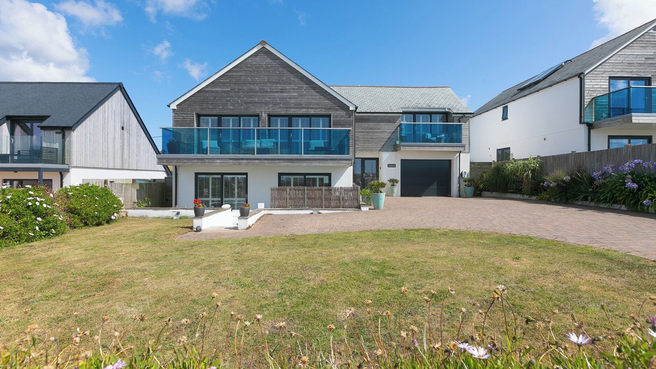 Photo of Outdoor in Praa Sands