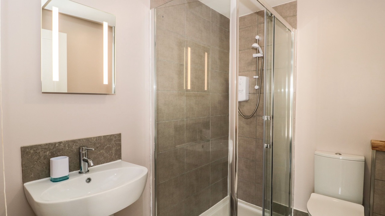 Photo of Others in Banwell