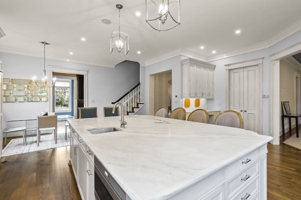 Photo of Kitchen in Jefferson Manor