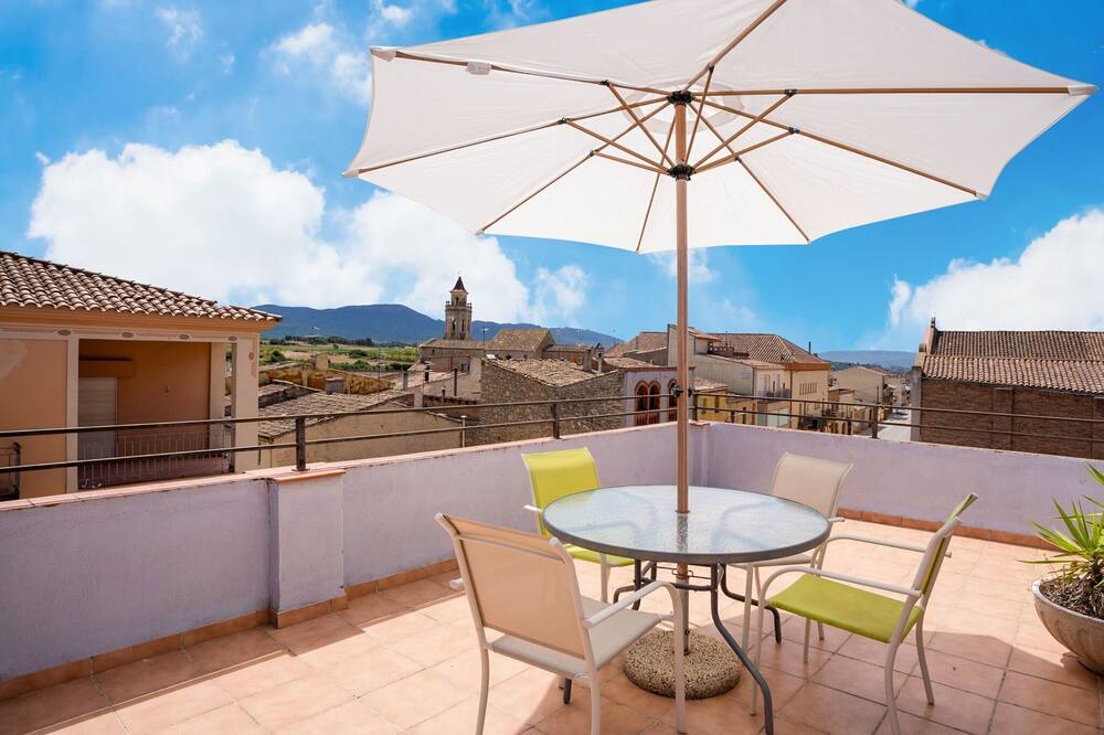 Photo of Patio Balcony in Pira