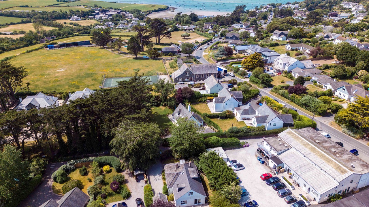 Photo of Others in Rock