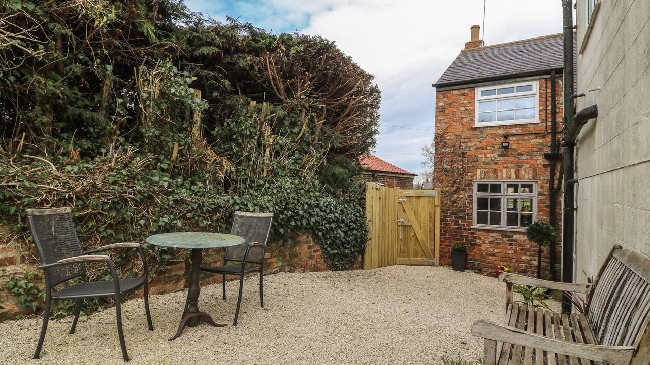 Photo of Others in Tholthorpe