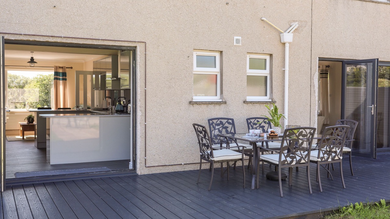 Photo of Patio Balcony in Rhyd-y-clafdy