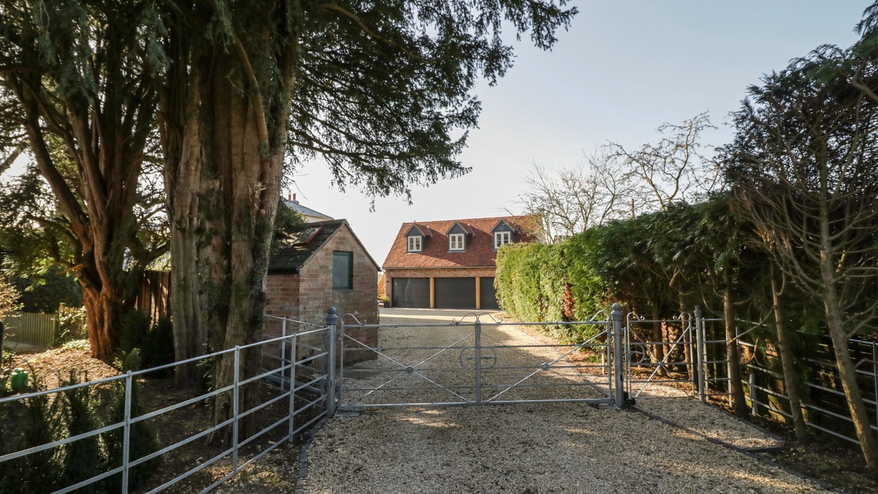 Photo of Outdoor in Alderminster