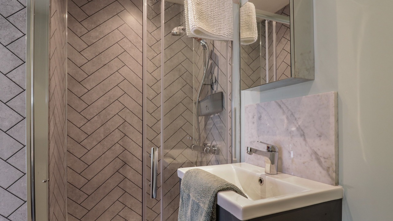 Photo of Bathroom in Swalecliffe