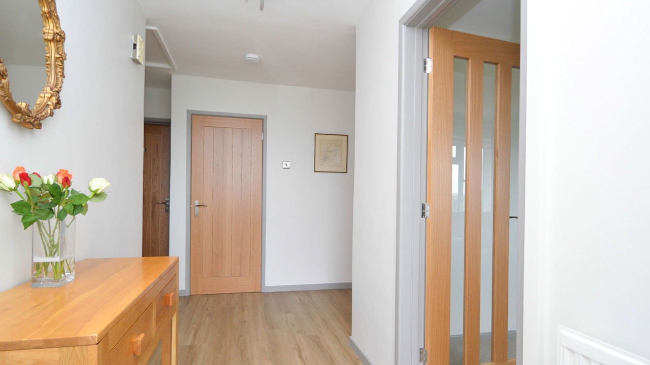 Photo of Others in Kingswood