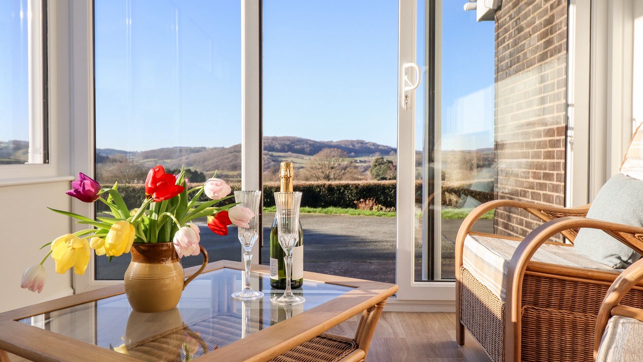 Photo of Others in Kingswood