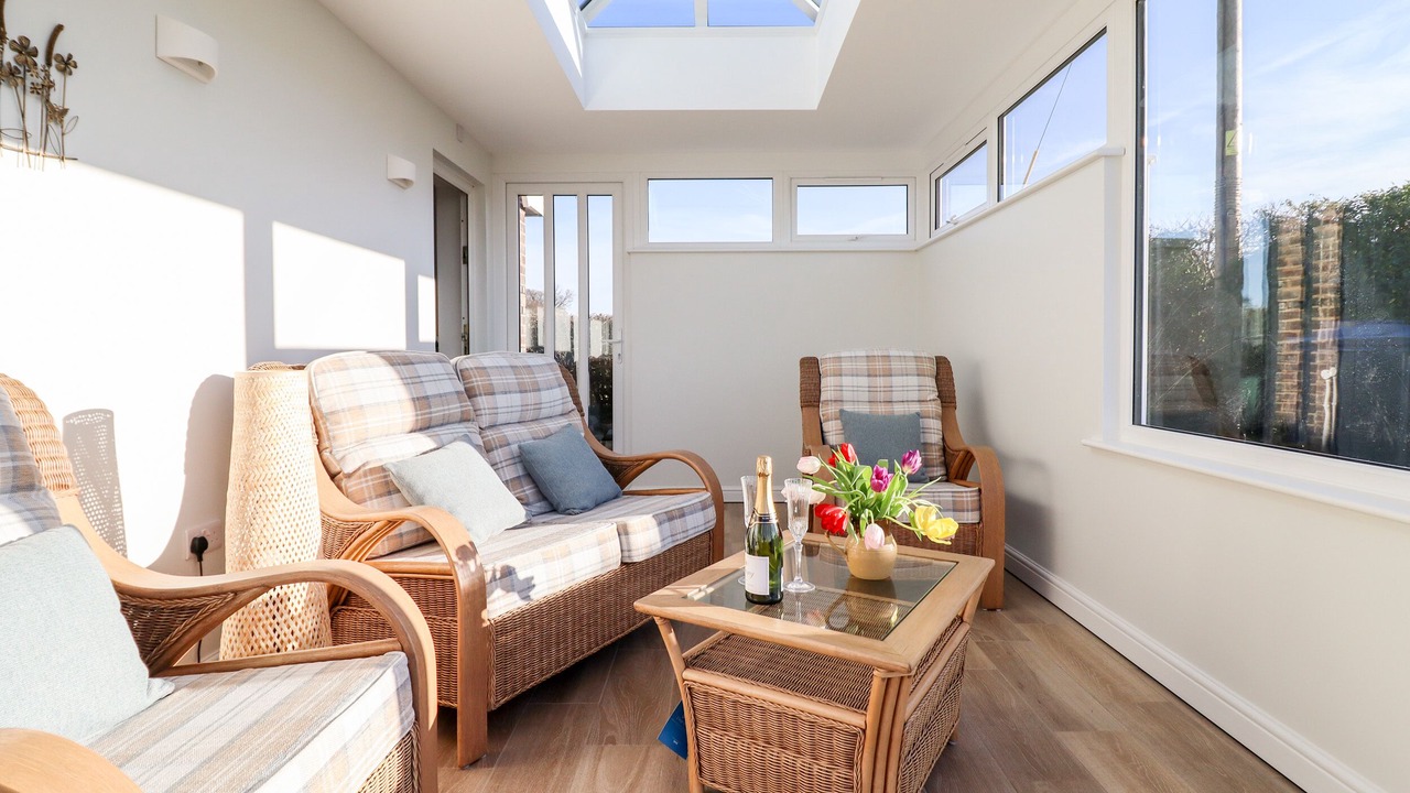 Photo of Others in Kingswood