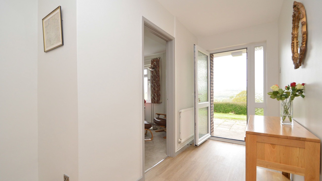 Photo of Others in Kingswood