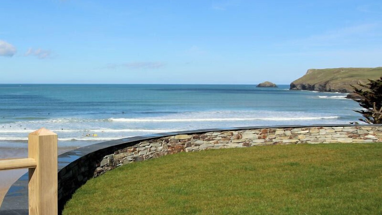 Photo of Others in Treator