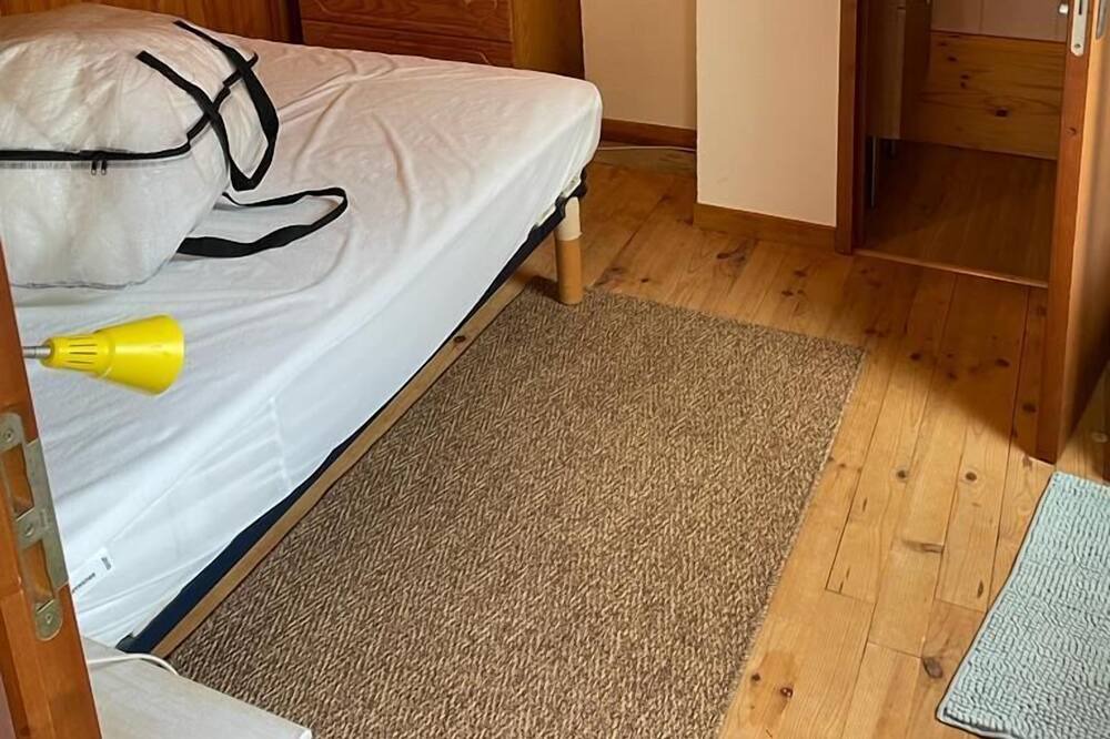 Photo of Bedroom in Escouloubre