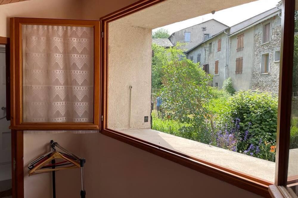 Photo of Bedroom in Escouloubre
