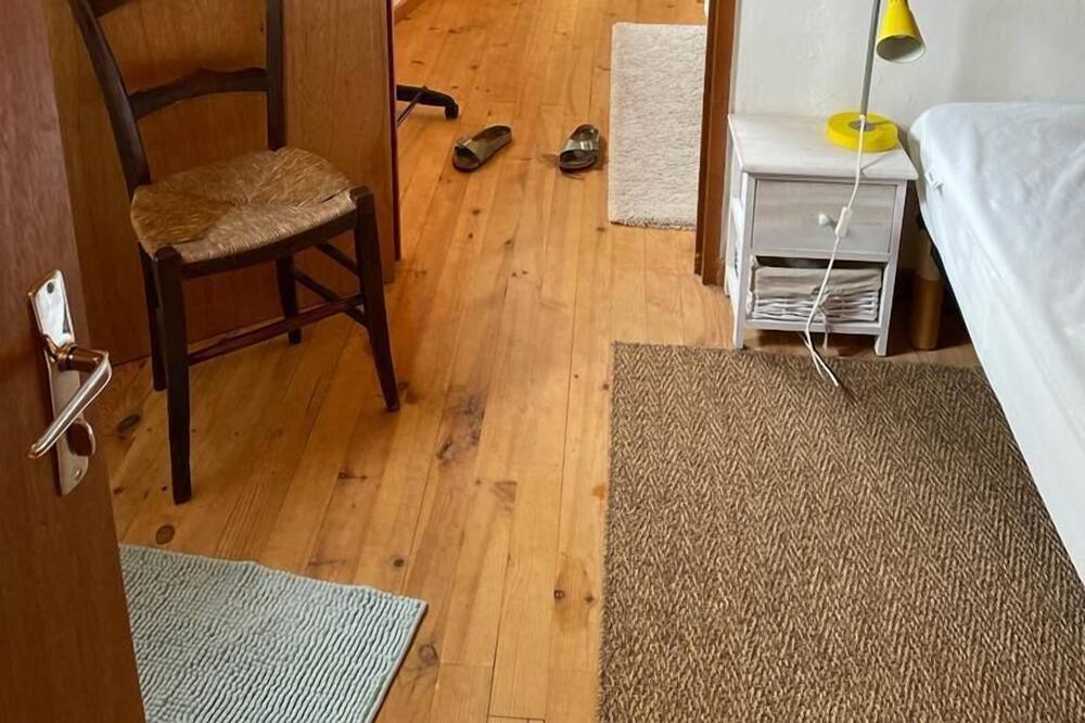 Photo of Bedroom in Escouloubre