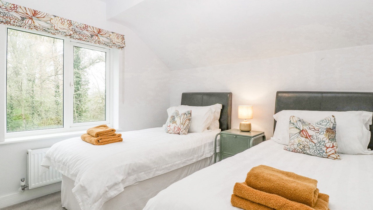 Photo of Others in Little Cowarne