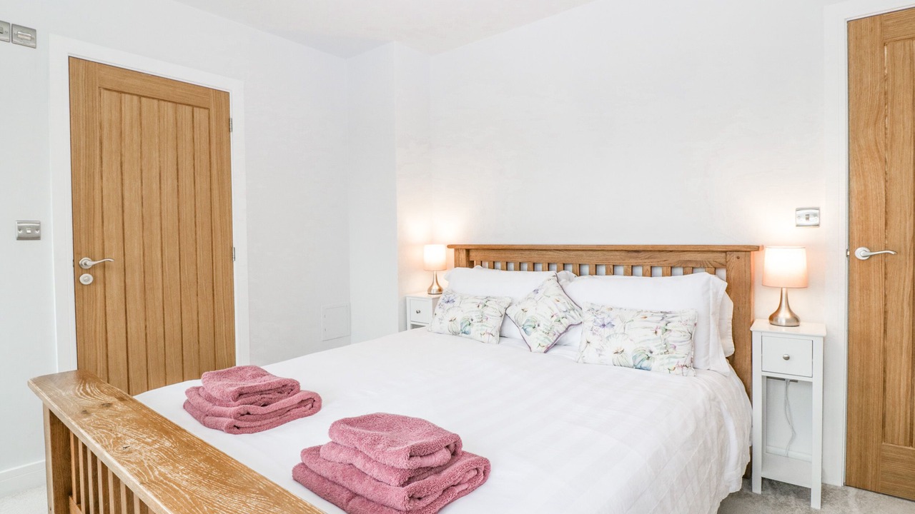 Photo of Others in Little Cowarne