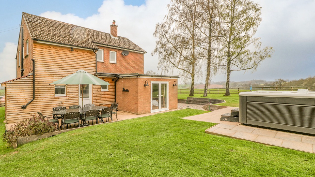 Photo of Others in Little Cowarne