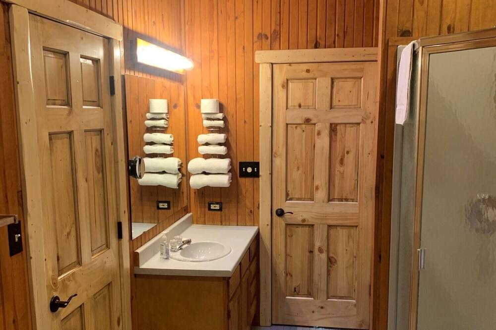 Photo of Bathroom in Oakland