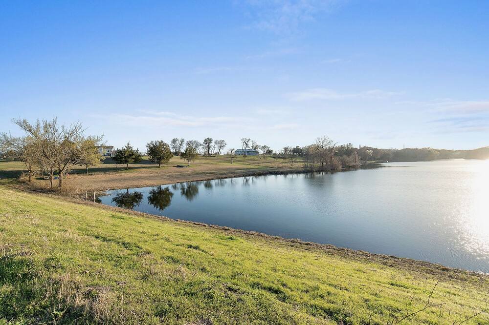 Photo of Outdoor in Weston