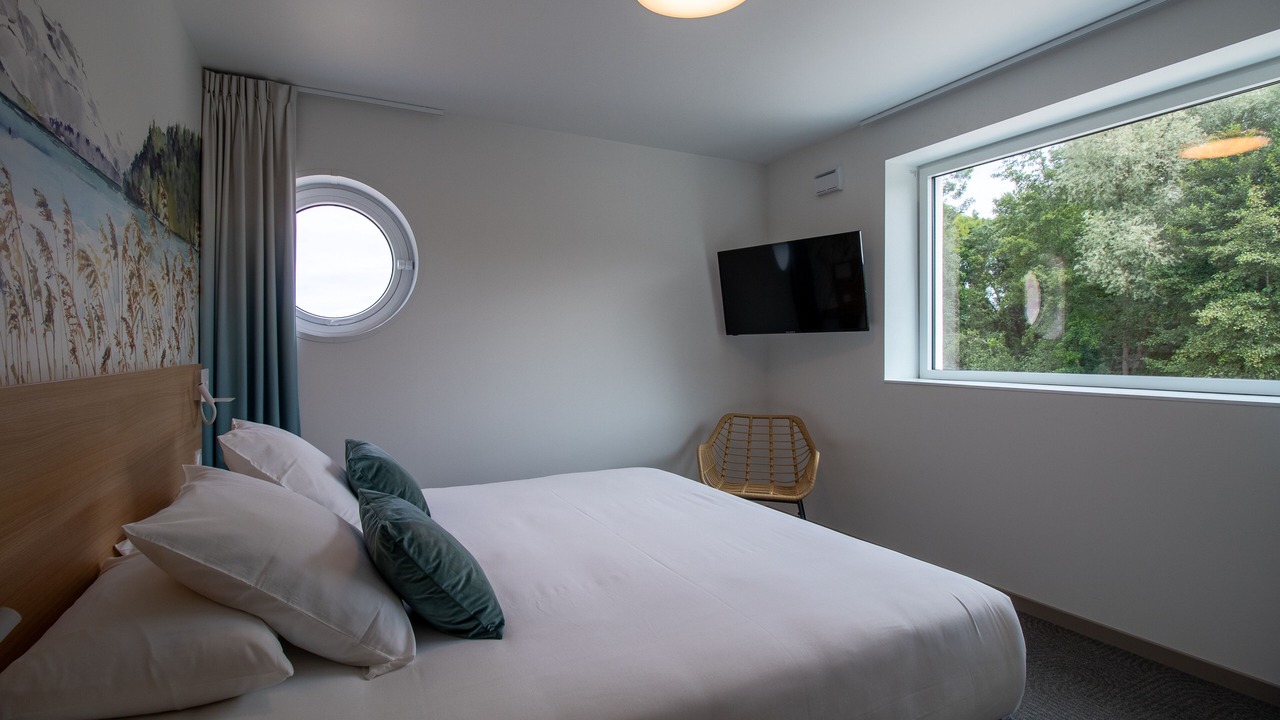 Photo of Others in Chanaz