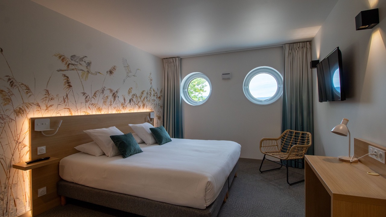 Photo of Others in Chanaz