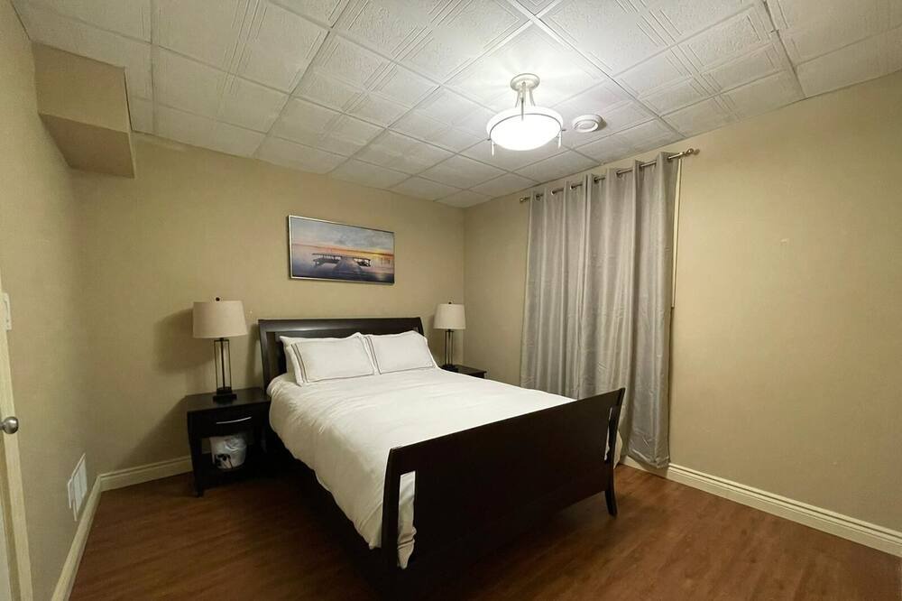Photo of Bedroom in Huntsville