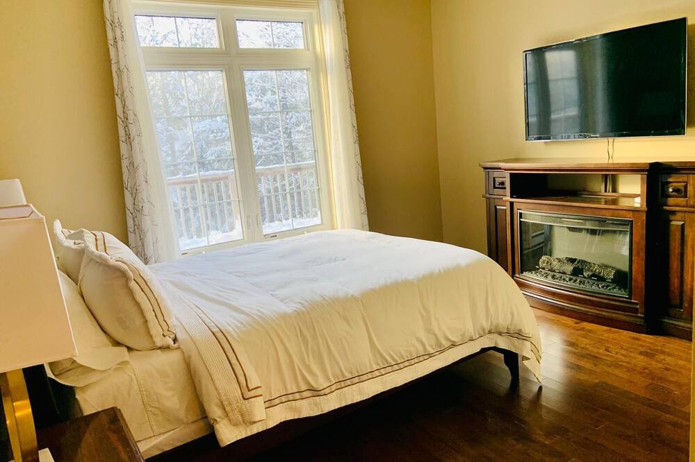 Photo of Bedroom in Huntsville