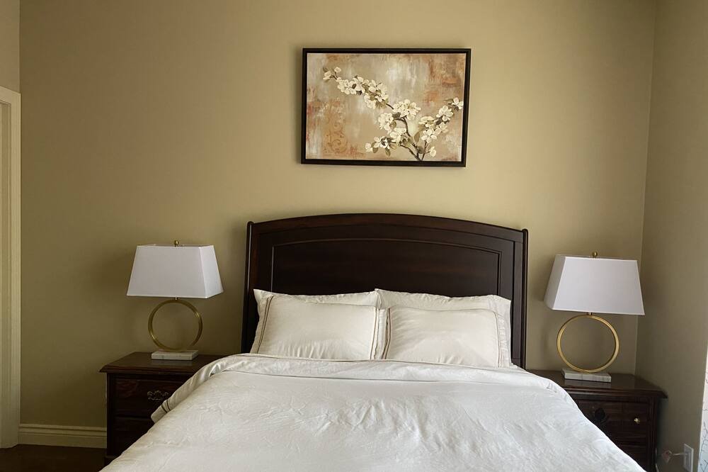Photo of Bedroom in Huntsville