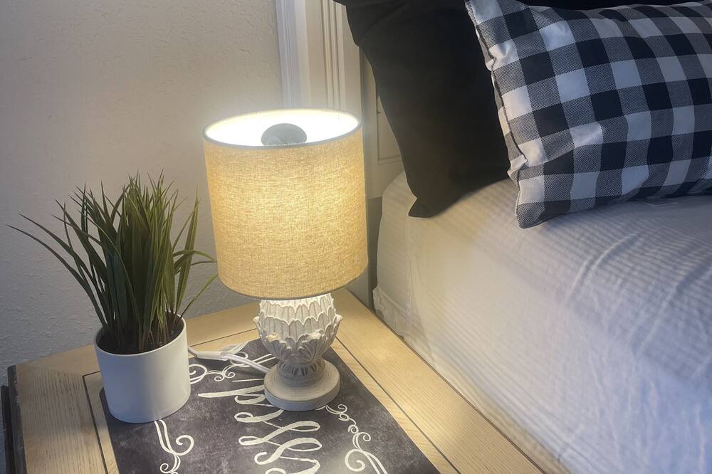 Photo of Bedroom in Colbert