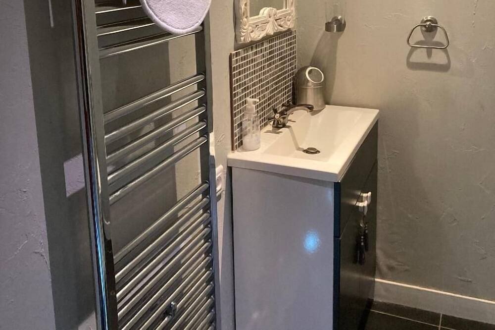 Photo of Bathroom in Siaugues-Sainte-Marie