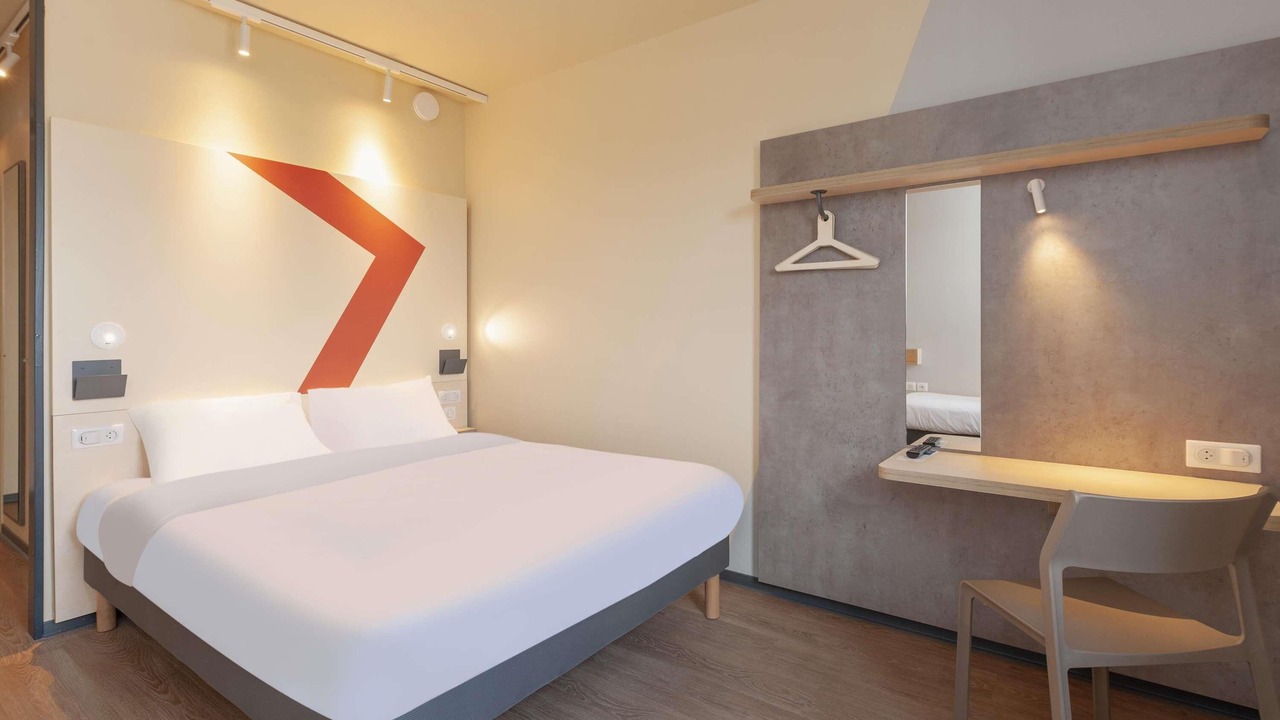 Photo of Bedroom in Mont-de-Marsan