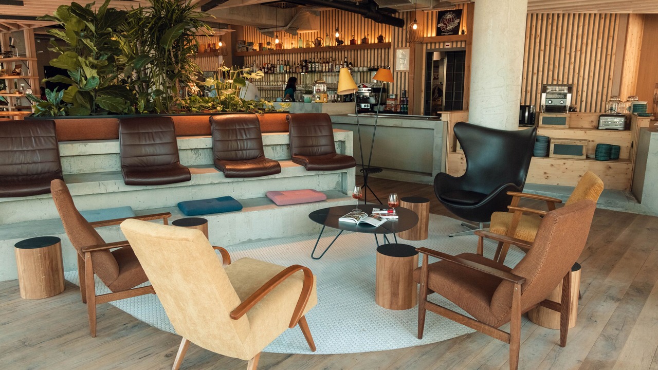 Photo of Others in La Rochelle