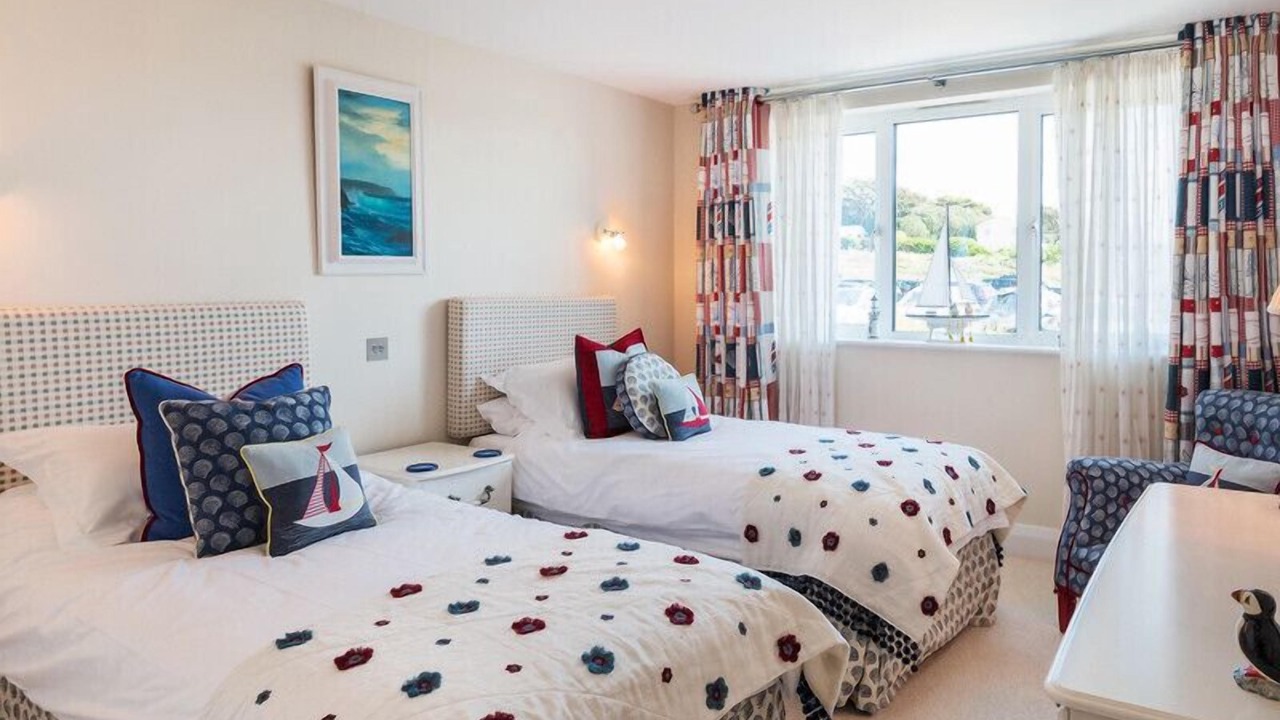 Photo of Others in Treator