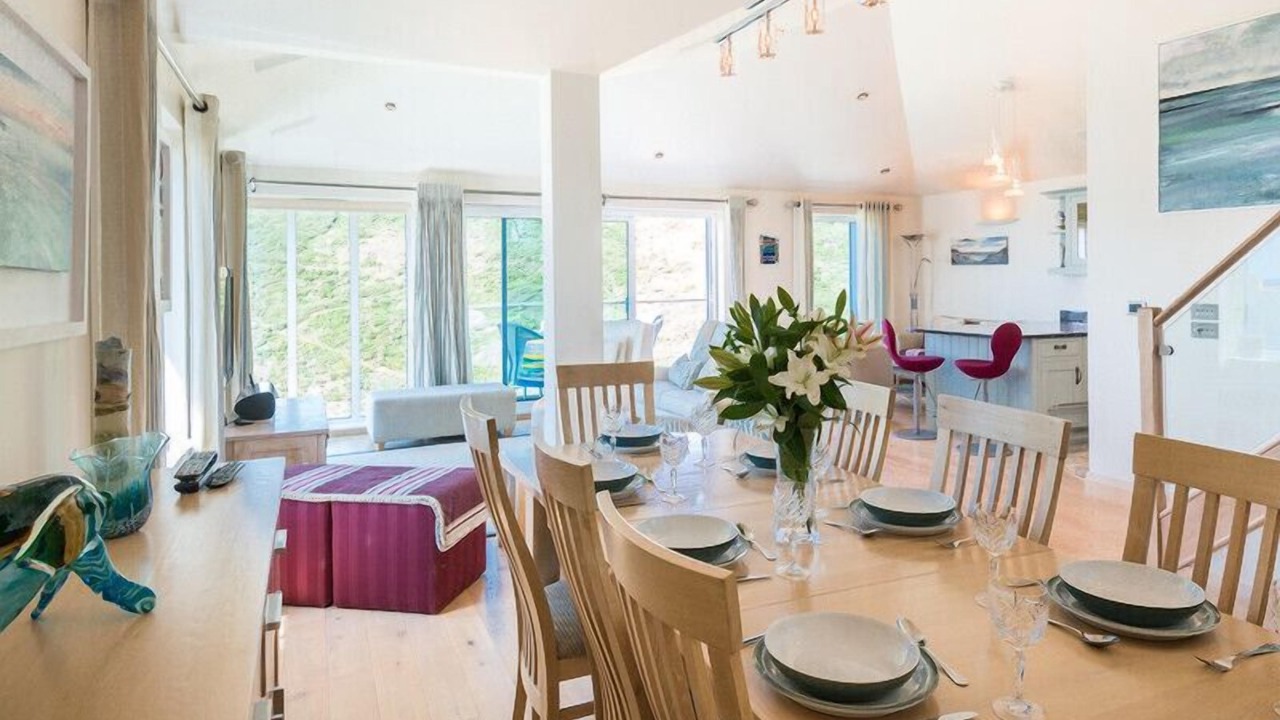 Photo of Others in Treator